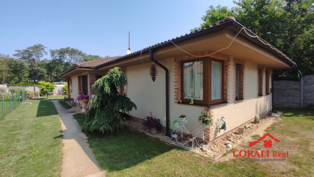 Predaj 4 izbový RD, bungalov, pozemok 661  m2, Ivanka pri Dunaji